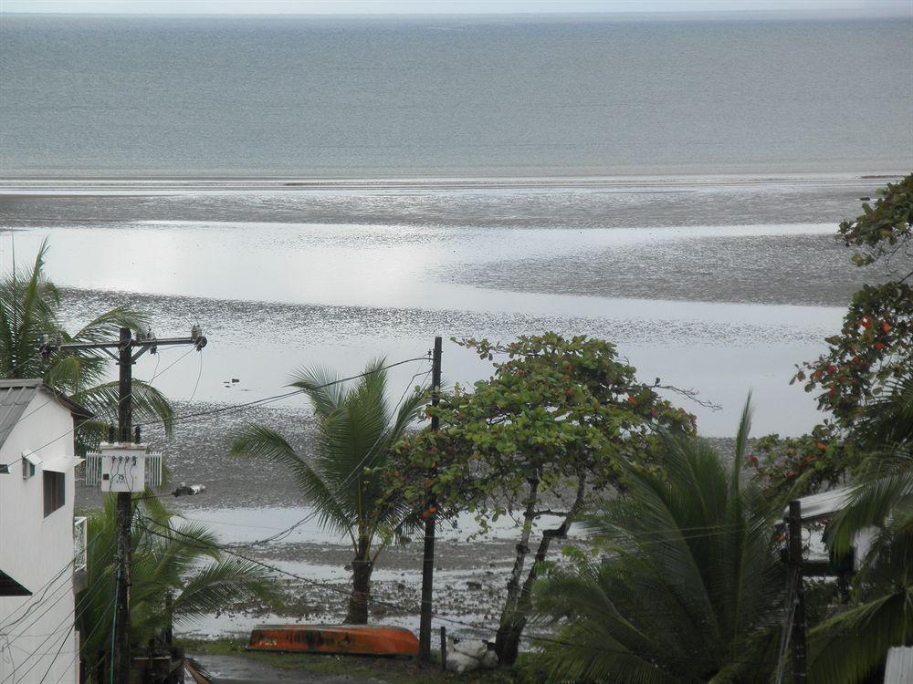 Hotel Costa Chocó Bahia Solano Exterior foto